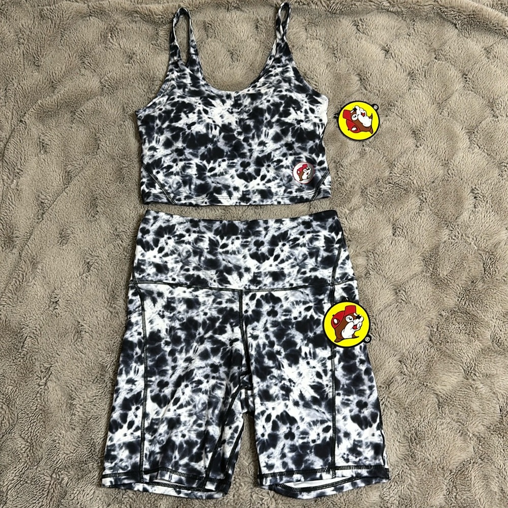 Bucees Tie Dye Workout Set